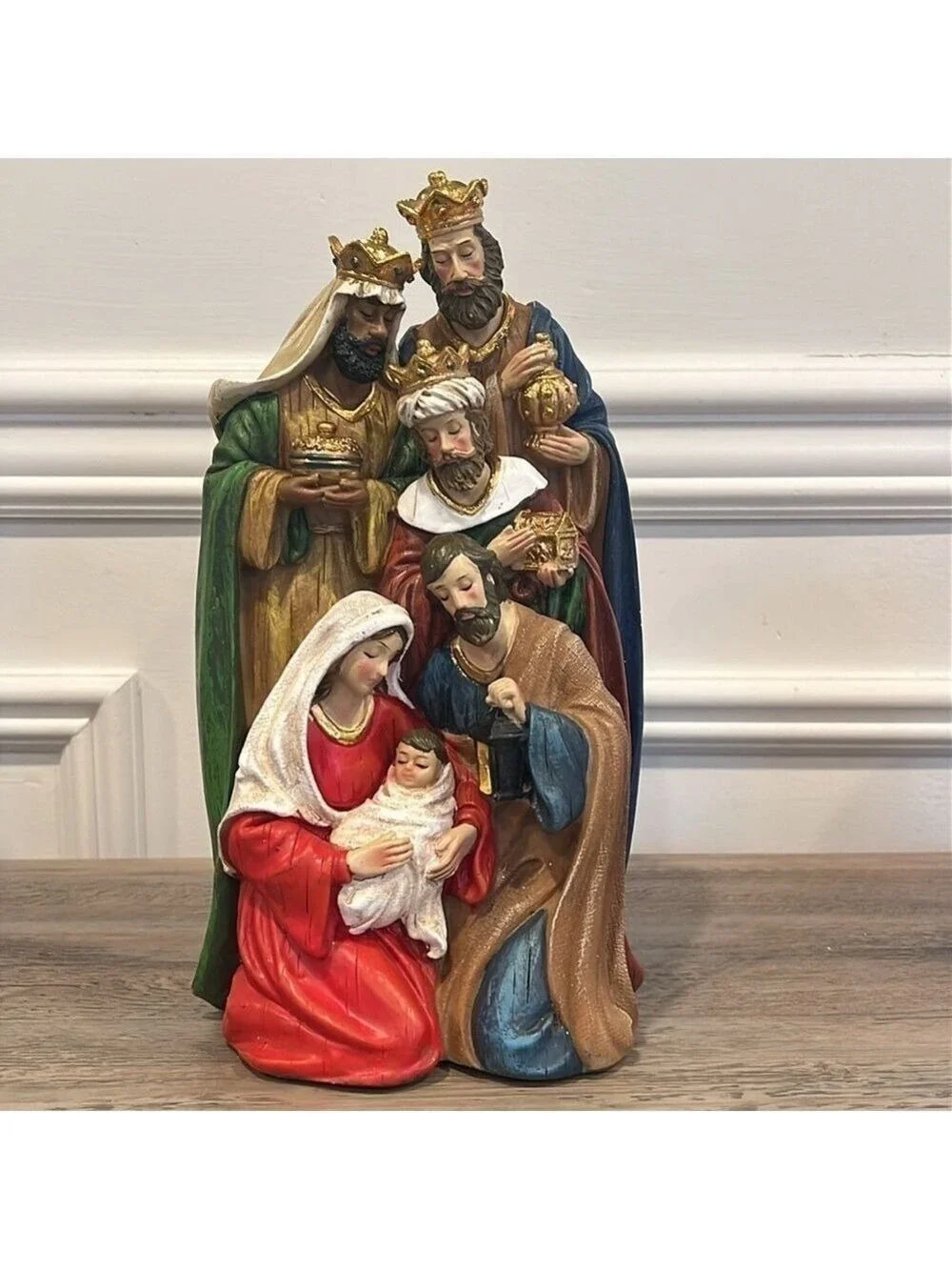 Nativity Holy Family with Wisemen Hand-Painted Polyresin Statue Christmas Decor